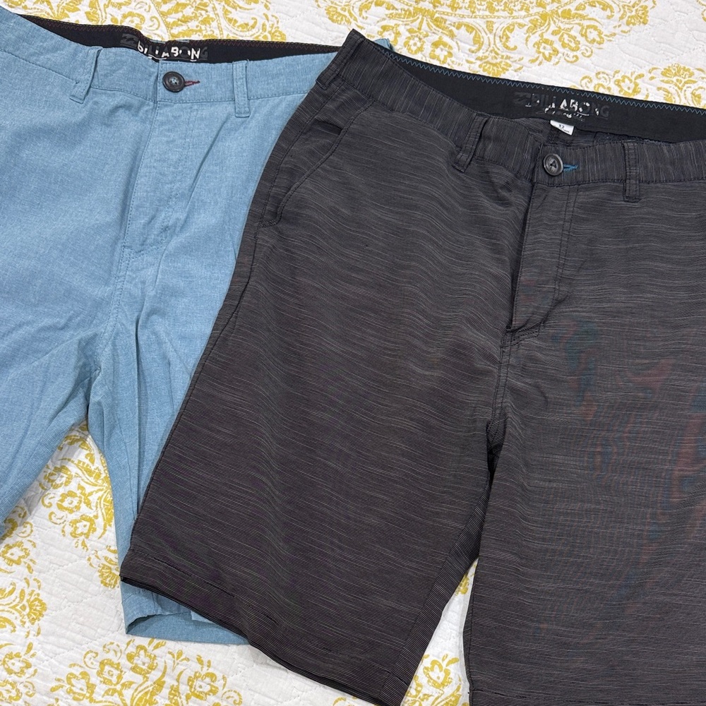 Billabong Men's Flat-Front Shorts in Black and Light Blue